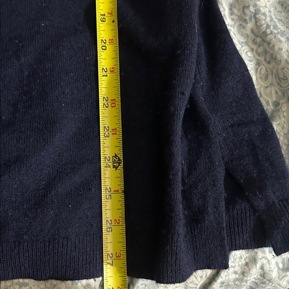 Johnny Was The Whipstitch Hoodie on website
Large Cashmere Wool Lightweight Blue - Picture 14 of 14